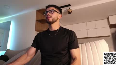 phantom_bigger1 online show from February 5, 2026, 8:19 am