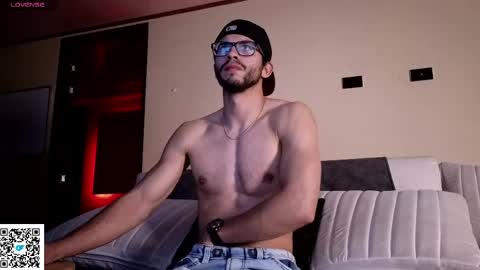 phantom_bigger1 online show from April 6, 2026, 4:46 am