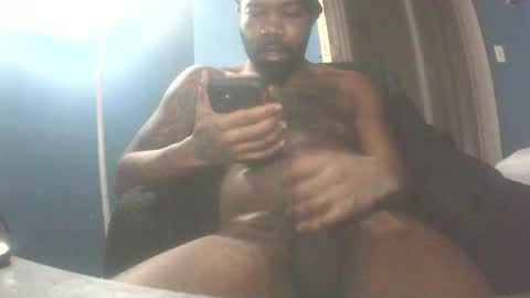 Snapshot of phantomb100 chatting on February 25, 2026, 6:17 pm Phantomblaze online show from February 25, 2026, 6:17 pm