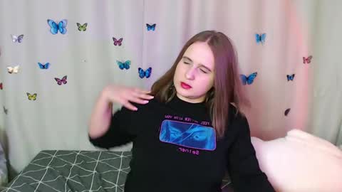 Snapshot of phantommira chatting on February 22, 2025, 9:04 pm phantommira online show from February 22, 2025, 9:04 pm