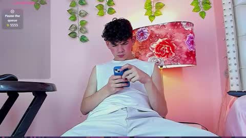 PHILLIP online show from February 25, 2026, 3:49 am