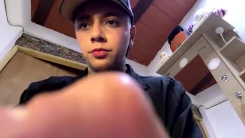 PHILLIP online show from September 30, 2025, 11:48 am