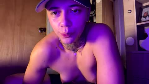 PHILLIP online show from November 9, 2025, 12:47 pm