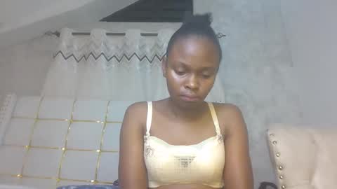 phoebe online show from February 10, 2026, 8:35 pm