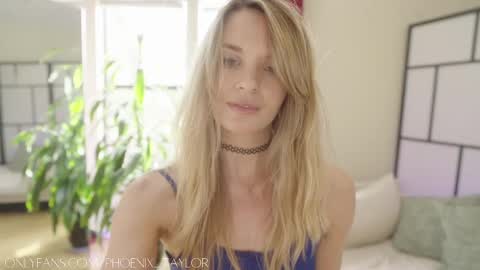 PHOENIX TAYLOR online show from February 23, 2025, 10:53 pm