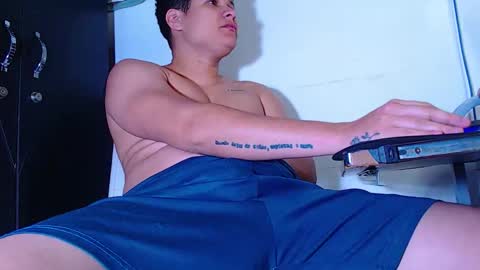 AdnierGnz online show from April 14, 2026, 7:58 am