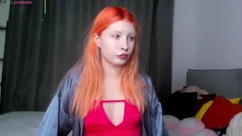 Phoenixvale Pls follow me online show from December 16, 2025, 3:06 pm