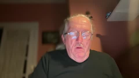 Snapshot of phrodeaux chatting on February 8, 2026, 7:23 am Phrodeaux online show from February 8, 2026, 7:23 am