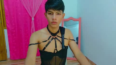 phuwin online show from May 14, 2026, 4:30 am