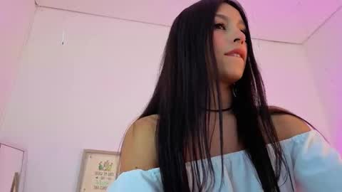 Liz online show from October 20, 2025, 8:09 pm