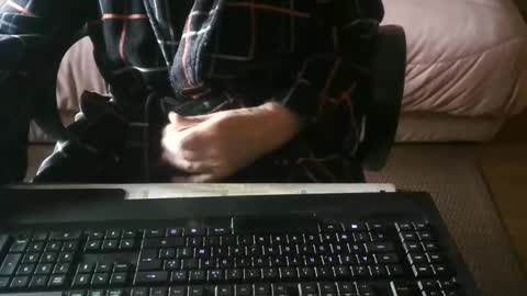 Snapshot of piavola chatting on June 8, 2026, 6:03 am piavola online show from June 8, 2026, 6:03 am