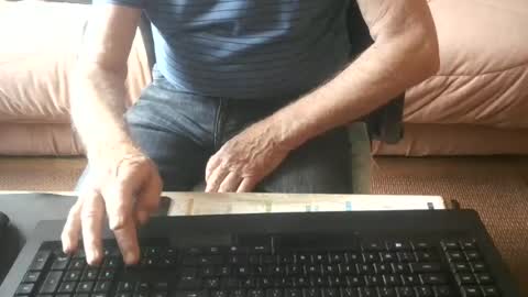 Snapshot of piavola chatting on June 16, 2026, 11:46 am piavola online show from June 16, 2026, 11:46 am