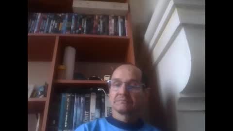 Snapshot of pichoun71 chatting on March 8, 2025, 8:00 am pichoun71 online show from March 8, 2025, 8:00 am