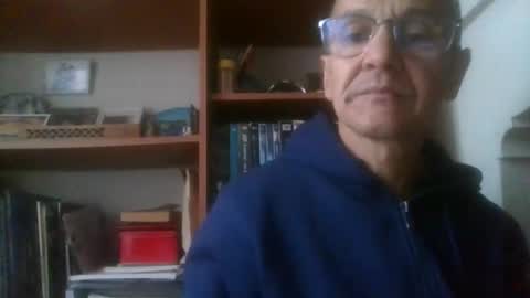 Snapshot of pichoun71 chatting on October 19, 2025, 7:53 am pichoun71 online show from October 19, 2025, 7:53 am