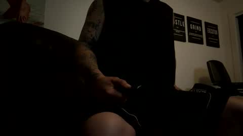 pickleback69 online show from November 3, 2025, 7:09 am