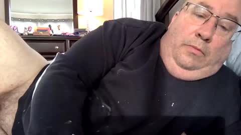 pickme11113 online show from March 10, 2025, 1:10 pm