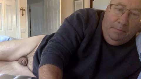 pickme11113 online show from November 10, 2025, 1:10 pm