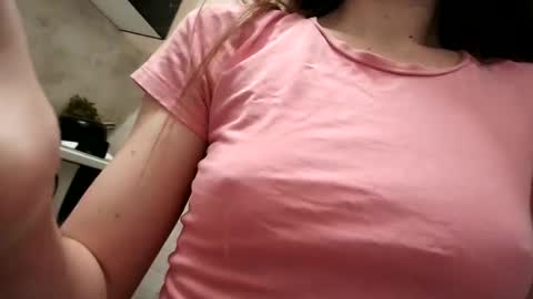 Moonie online show from January 10, 2026, 7:04 pm