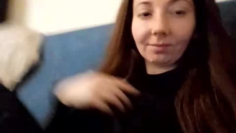 Snapshot of pieceofmoon chatting on February 20, 2026, 8:53 pm Moonie online show from February 20, 2026, 8:53 pm