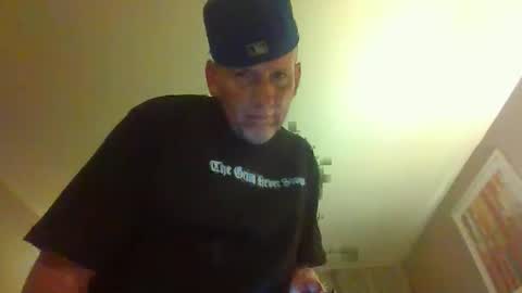 Snapshot of pierce702420 chatting on March 30, 2026, 12:39 pm pierce702420 online show from March 30, 2026, 12:39 pm