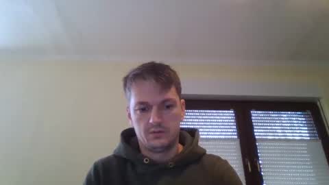 piercingsxxx online show from December 7, 2024, 9:28 am