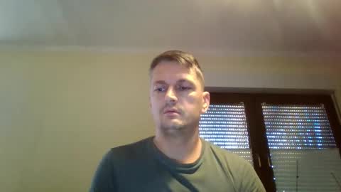 piercingsxxx online show from November 21, 2025, 7:07 am