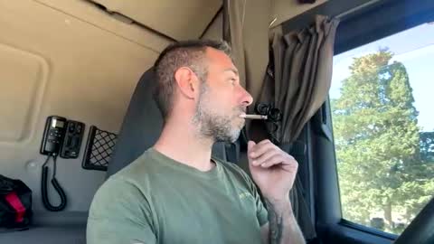 pierotu online show from October 29, 2025, 9:55 am