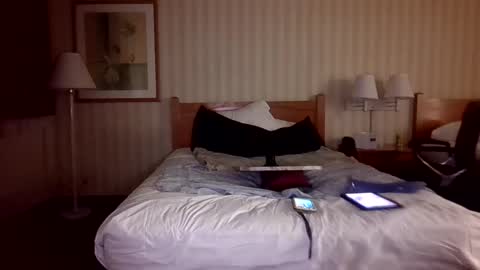 Snapshot of pigbear4trans chatting on February 26, 2025, 11:09 am pigbear4trans online show from February 26, 2025, 11:09 am