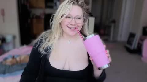 Piggy Rose online show from January 31, 2026, 7:11 pm