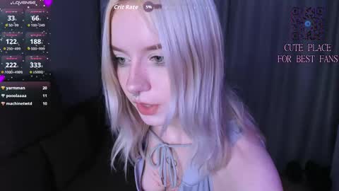 Snapshot of piginnya chatting on March 4, 2026, 3:29 pm piginnya online show from March 4, 2026, 3:29 pm