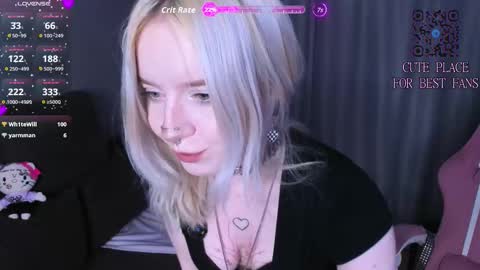 Snapshot of piginnya chatting on March 8, 2026, 3:16 pm piginnya online show from March 8, 2026, 3:16 pm