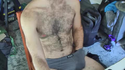 pigs_in_space online show from January 8, 2026, 4:09 pm