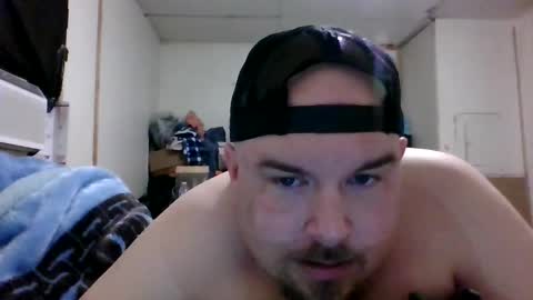 pika05777 online show from May 26, 2026, 8:10 am