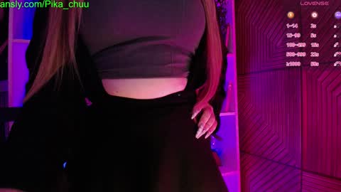 Snapshot of pika_pikaa chatting on December 7, 2024, 10:28 pm Sonya online show from December 7, 2024, 10:28 pm