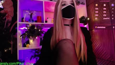 Snapshot of pika_pikaa chatting on December 20, 2024, 11:26 pm Sonya online show from December 20, 2024, 11:26 pm