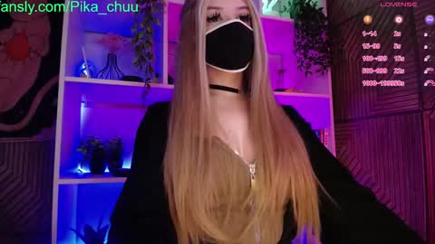 Snapshot of pika_pikaa chatting on January 28, 2025, 11:28 pm Sonya online show from January 28, 2025, 11:28 pm
