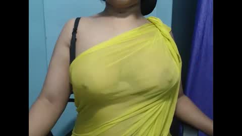 Snapshot of pilowprincess chatting on April 24, 2026, 7:16 pm Sayra online show from April 24, 2026, 7:16 pm