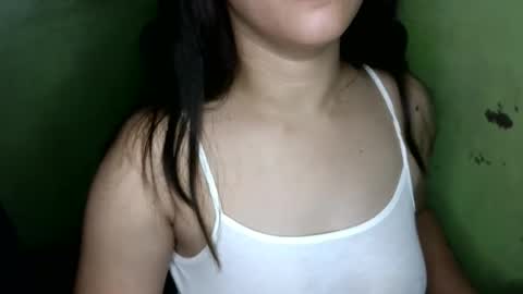 Snapshot of pinayhottie0028 chatting on October 23, 2025, 11:03 pm PinayHottie online show from October 23, 2025, 11:03 pm
