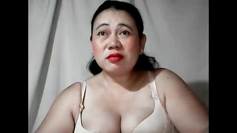 pinaymama12345 online show from April 27, 2026, 10:08 pm