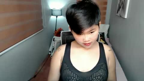 Lyn the Lesbian online show from January 9, 2025, 6:38 am