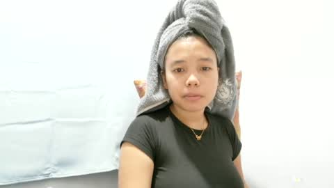 Snapshot of pinaysweetgirl_19 chatting on June 24, 2026, 5:50 am pinaysweetgirl_19 online show from June 24, 2026, 5:50 am