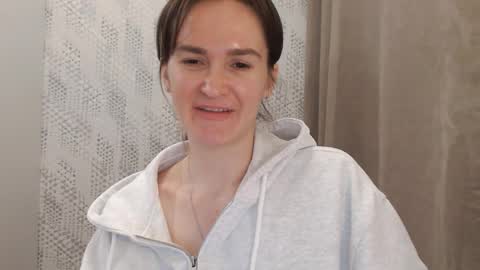       online show from February 22, 2025, 5:35 pm