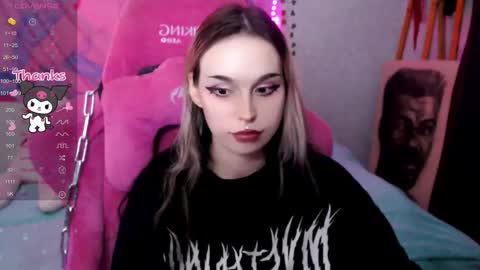 Snapshot of pineapple_dope chatting on February 14, 2026, 9:11 pm Nancy online show from February 14, 2026, 9:11 pm