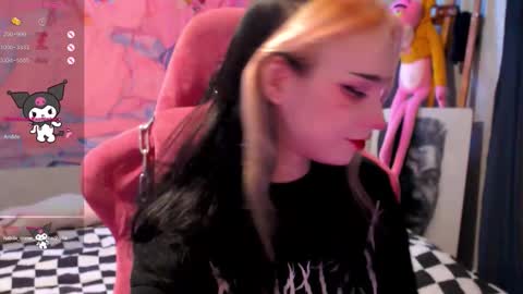 Snapshot of pineapple_dope chatting on February 28, 2026, 12:11 am Nancy online show from February 28, 2026, 12:11 am