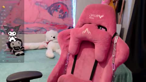 Snapshot of pineapple_dope chatting on March 22, 2026, 6:11 pm Nancy online show from March 22, 2026, 6:11 pm