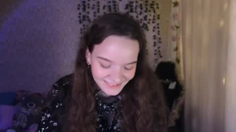 Stephanie online show from December 14, 2025, 5:18 pm