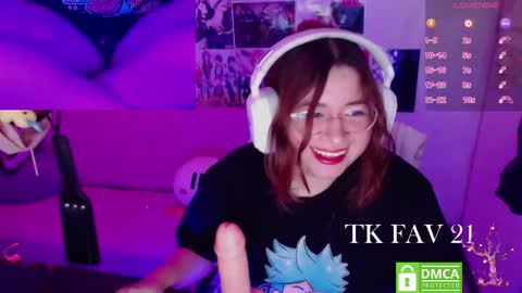 Kitty online show from April 24, 2026, 2:47 am