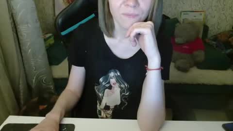 Snapshot of pink_martinis chatting on September 8, 2025, 5:12 pm Pink MartinIS online show from September 8, 2025, 5:12 pm