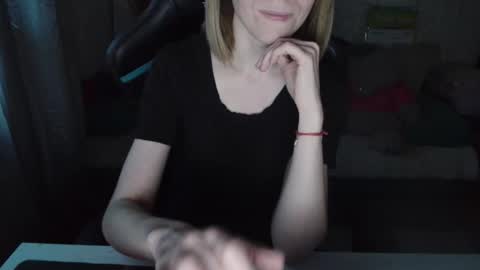 Snapshot of pink_martinis chatting on September 14, 2025, 4:06 pm Pink MartinIS online show from September 14, 2025, 4:06 pm