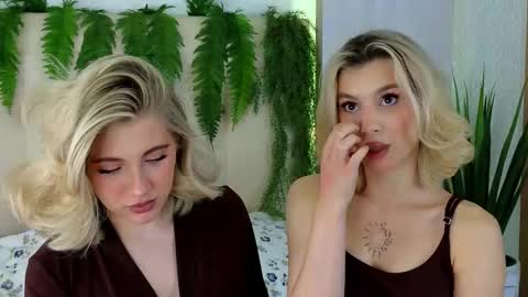 Snapshot of pinkadele chatting on September 11, 2025, 10:26 am Adele online show from September 11, 2025, 10:26 am